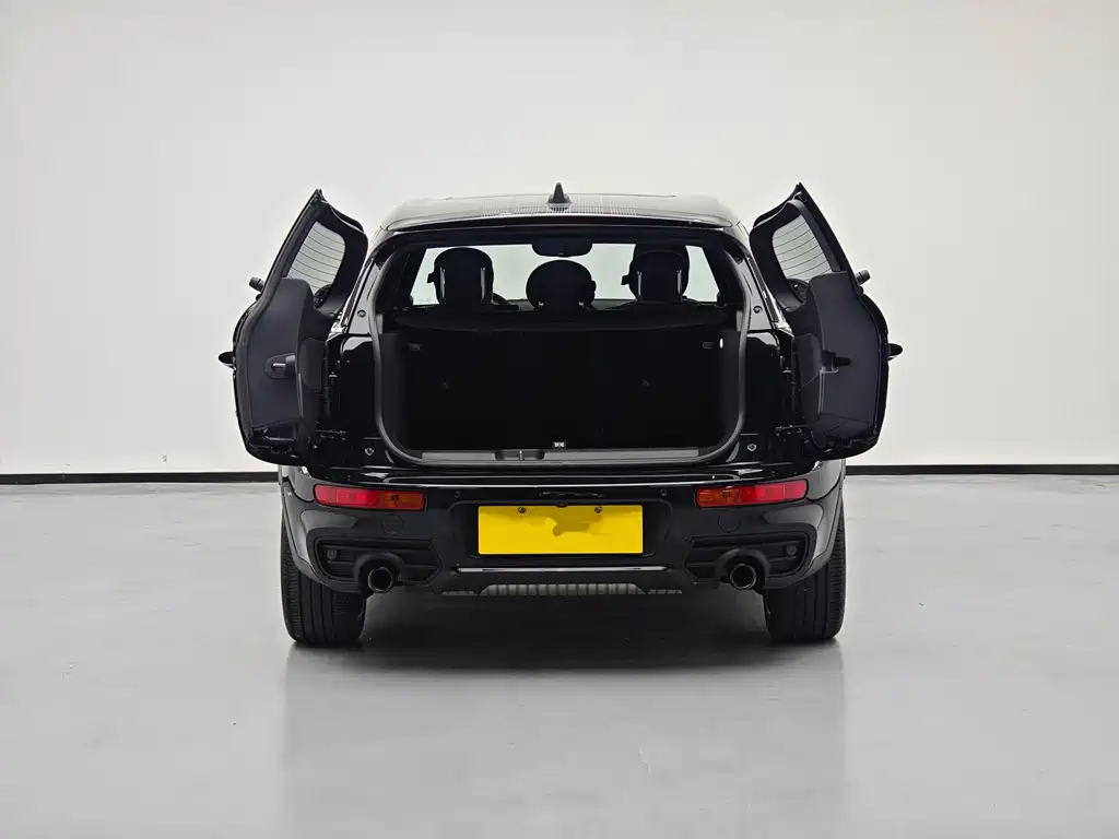 MINI Clubman 2023