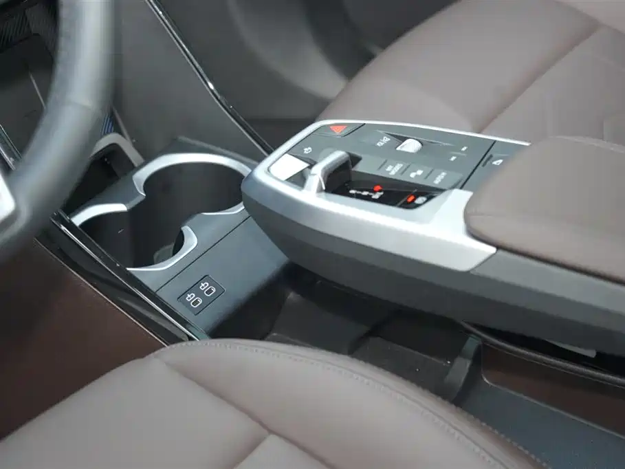 BMW X1 2025 — фото 13