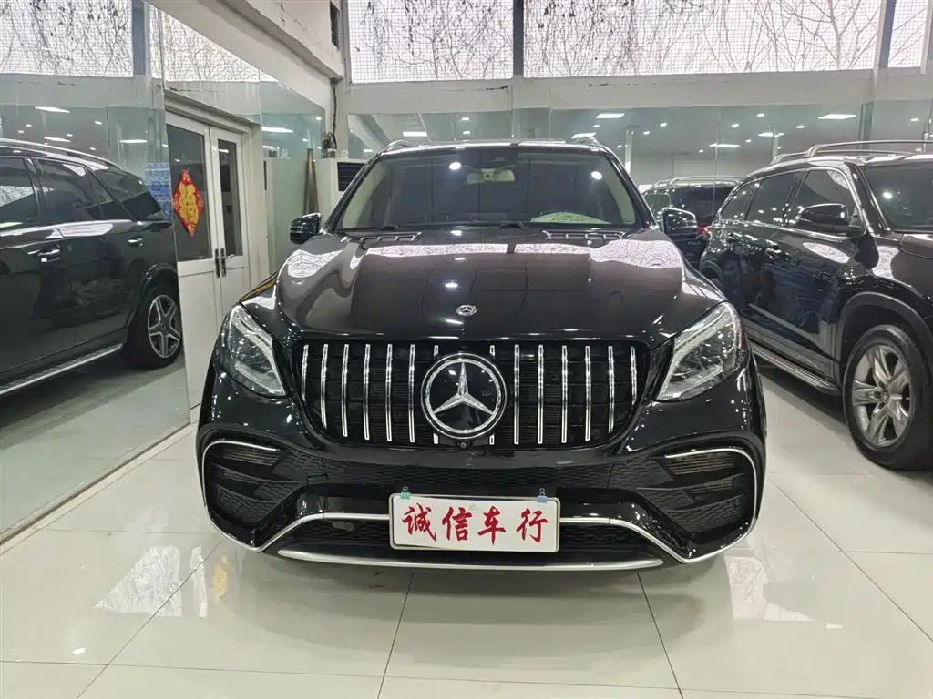 Mercedes-Benz GLE 2019 — фото 2