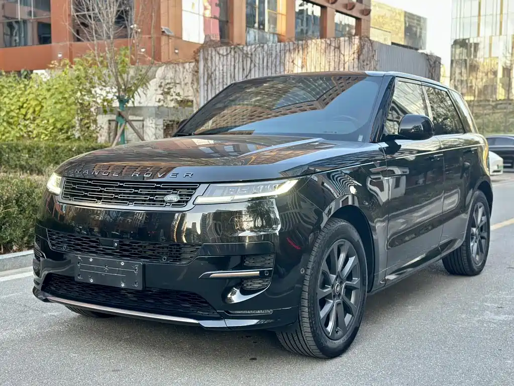 Land Rover Sport 2023 — фото 1