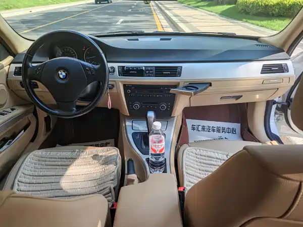 BMW 3 Series 2011