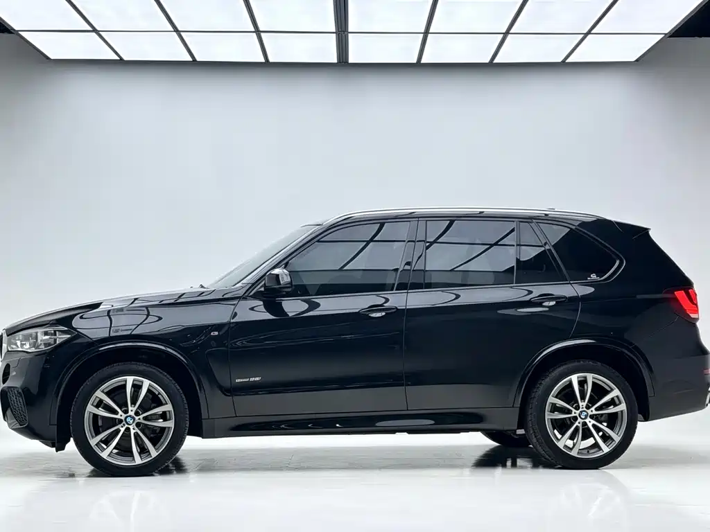 BMW X5 2019 — фото 3