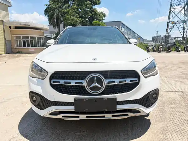 Mercedes-Benz GLA 2022