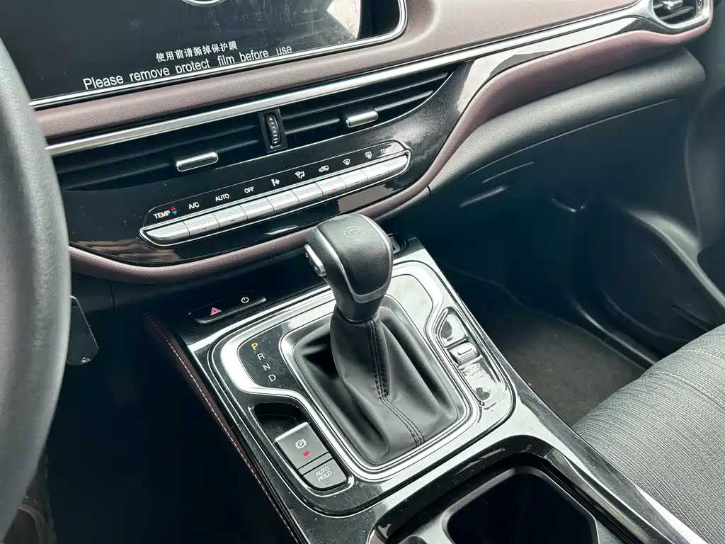 GAC Trumpchi M6 2023 — фото 12