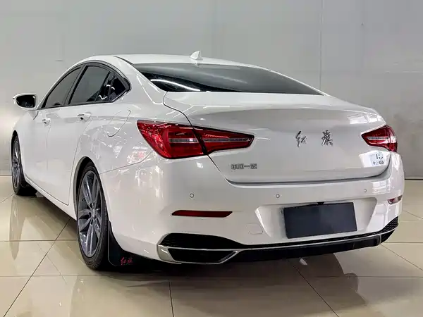 Hongqi H5 2018