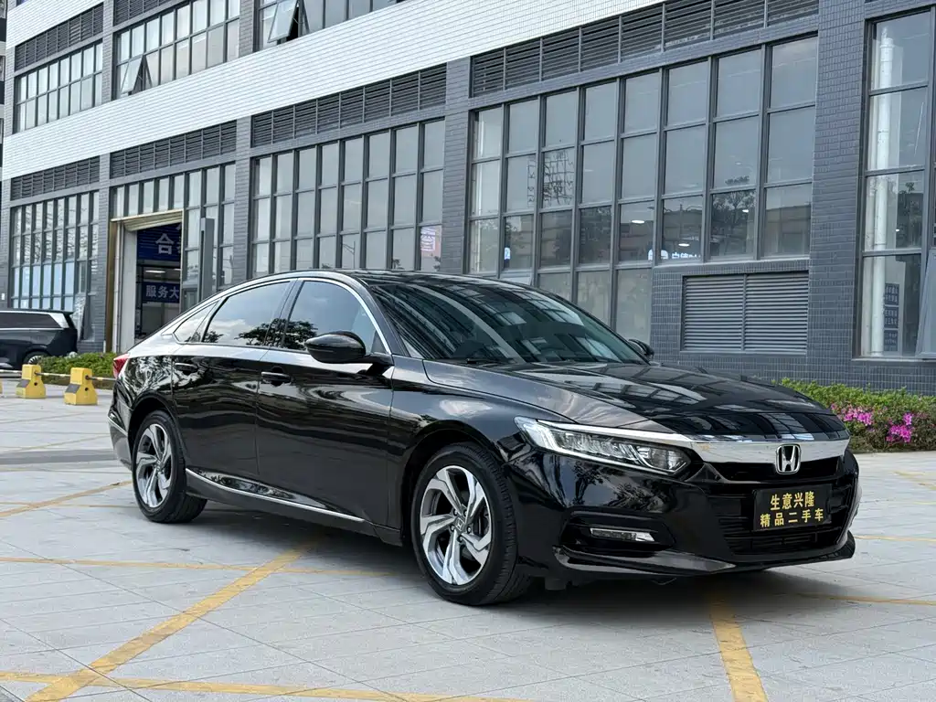 Honda Accord 2020 — фото 3