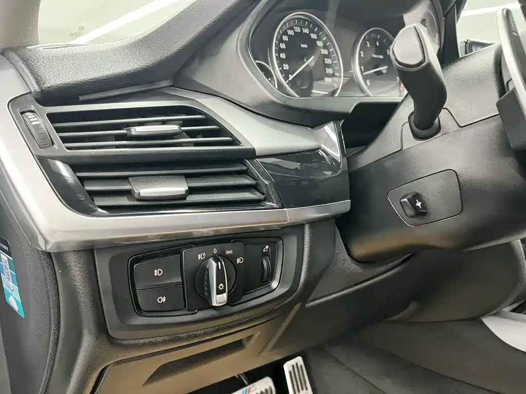 BMW X5 2020 — фото 14