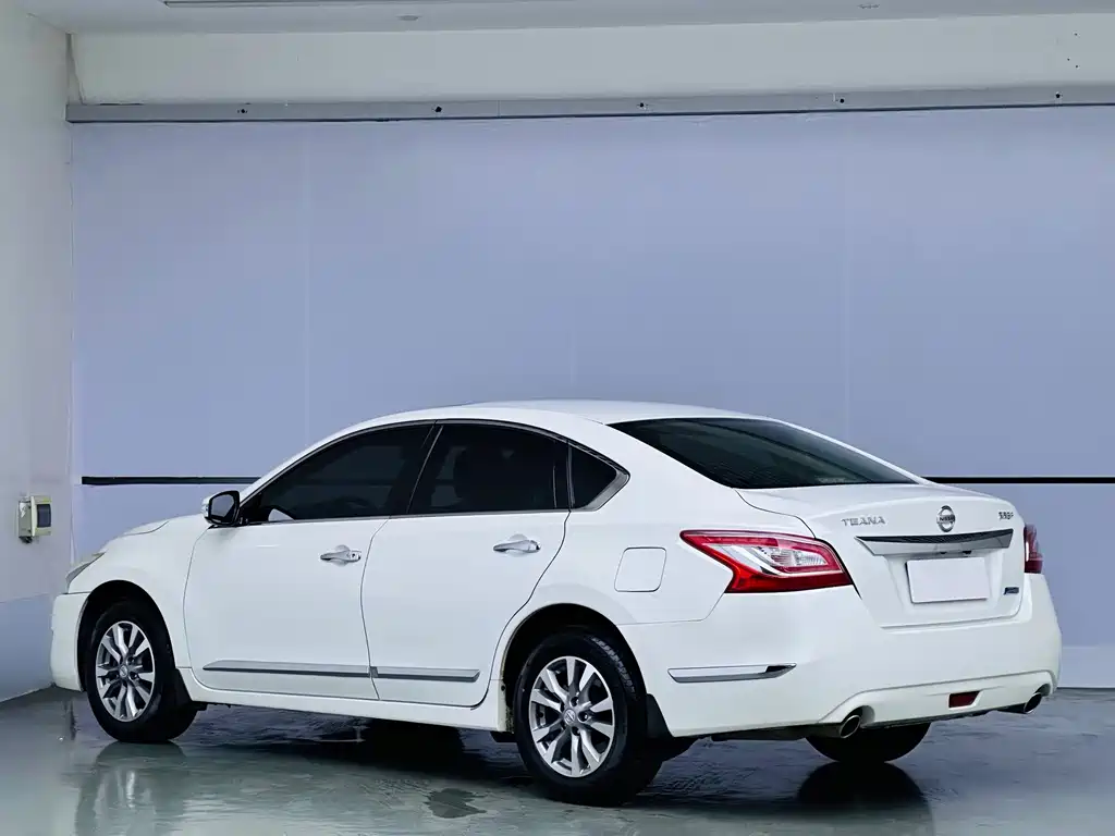 Nissan Teana 2015 — фото 4
