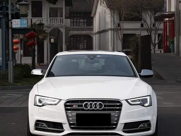 Audi S5 2012