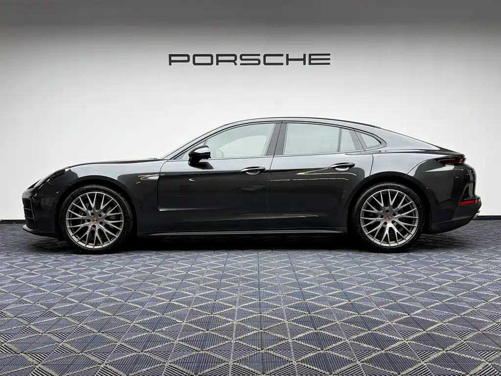 Porsche Panamera 2025 — фото 10