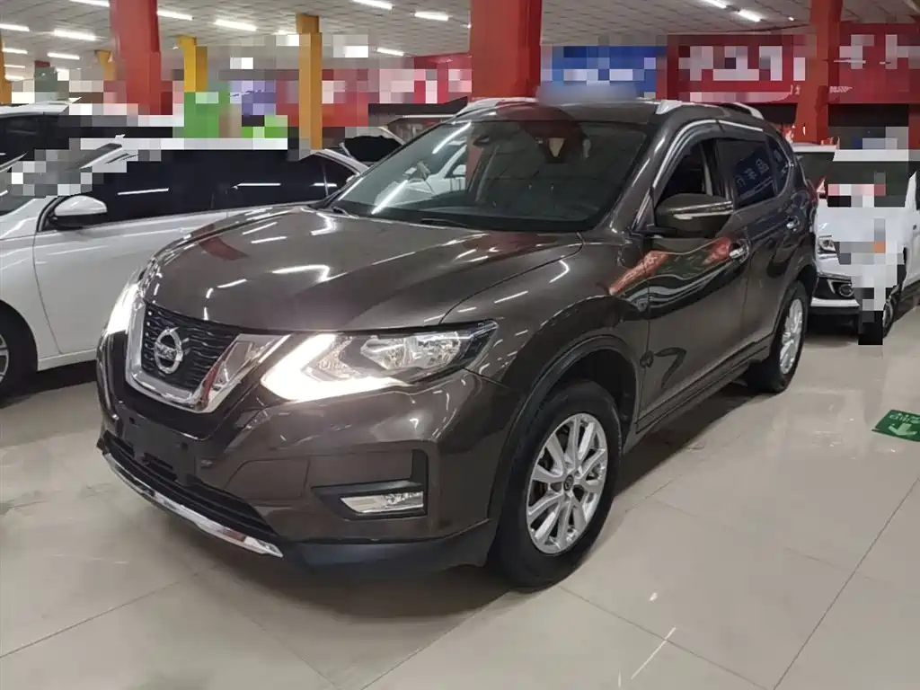 Nissan X-Trail 2018 — фото 2