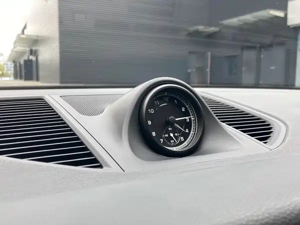 Porsche Macan 2023