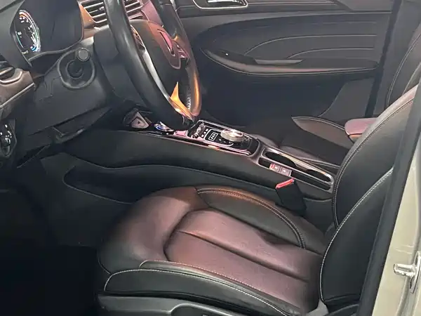 Roewe Ei5 2019