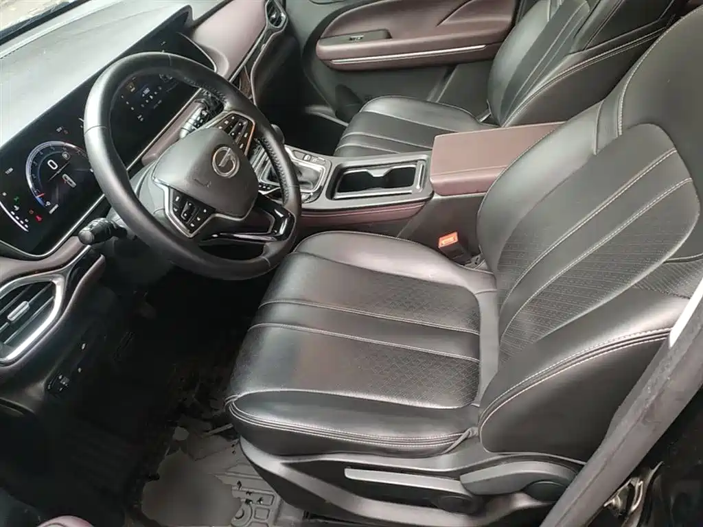 GAC Motor Trumpchi M6 2021 — фото 12