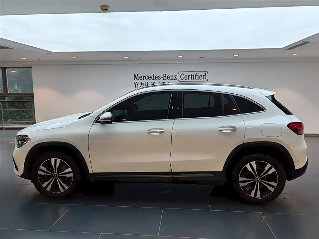 Mercedes-Benz GLA 2023