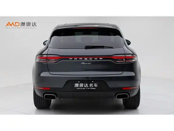 Porsche Macan 2021