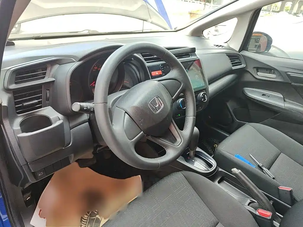Honda Fit 2015 — фото 11