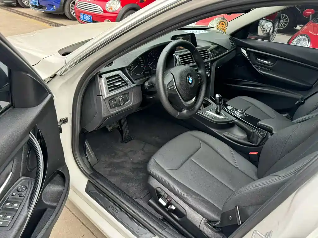 BMW 3 Series 2016 — фото 4