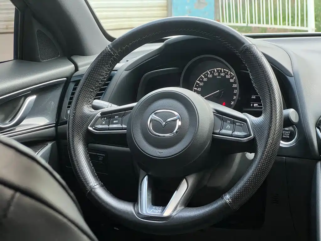 Mazda CX-4 2020 — фото 15