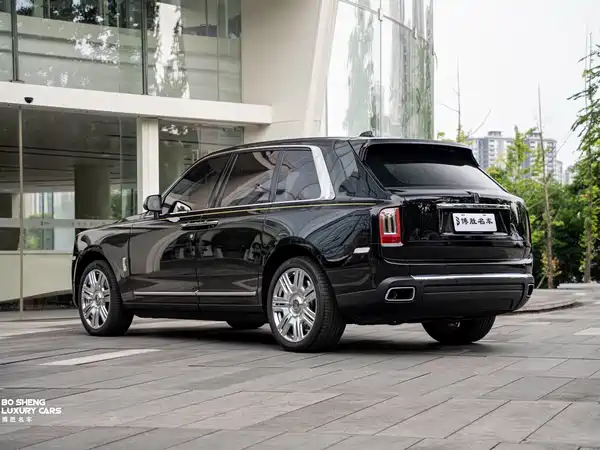 Rolls-Royce Cullinan 2022