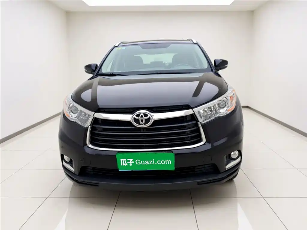 Toyota Highlander 2017 — фото 2
