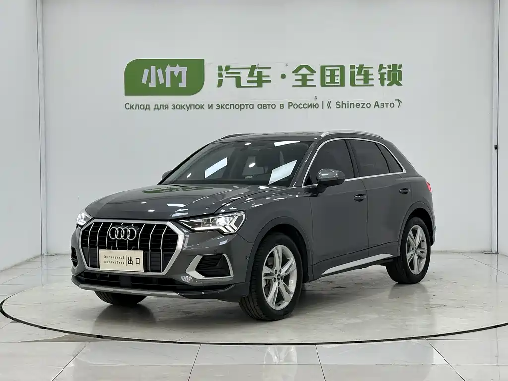 Audi Q3 2023 — фото 1