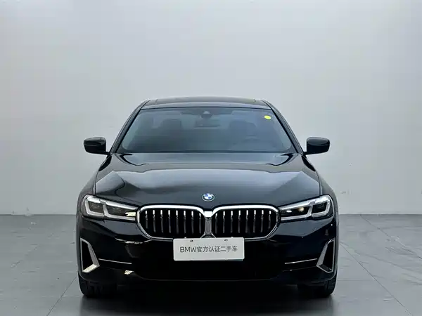 BMW 5 Series 2022