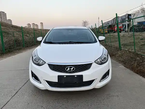 Hyundai Elantra Langdong 2017