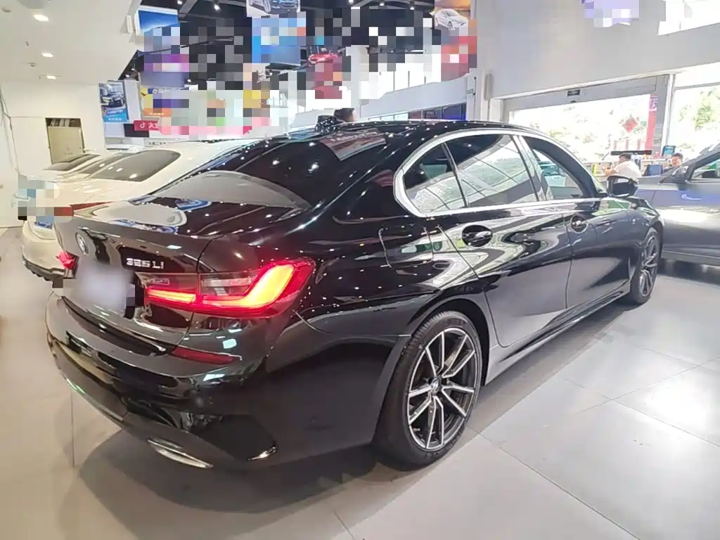 BMW 3 Series 2020