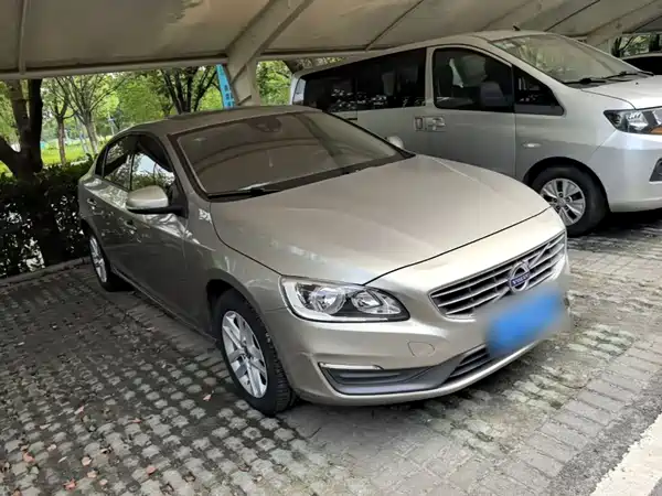 Volvo S60 2014