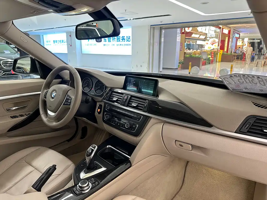 BMW 3 Series GT 2015 — фото 13