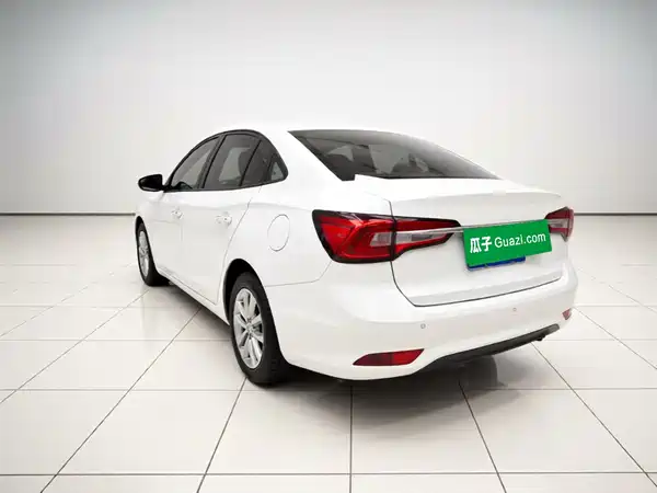 Roewe i5 2019