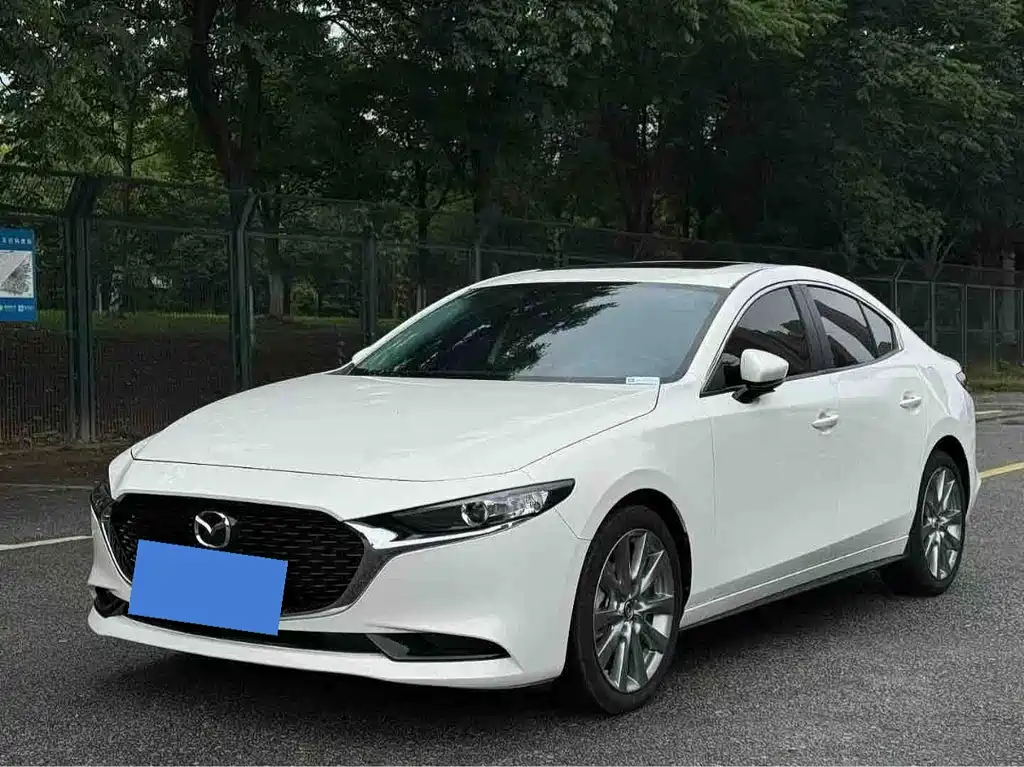 Mazda 3 Axela 2025