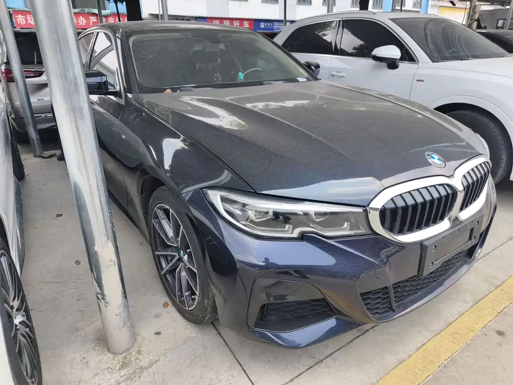 BMW 3 Series 2021 — фото 1