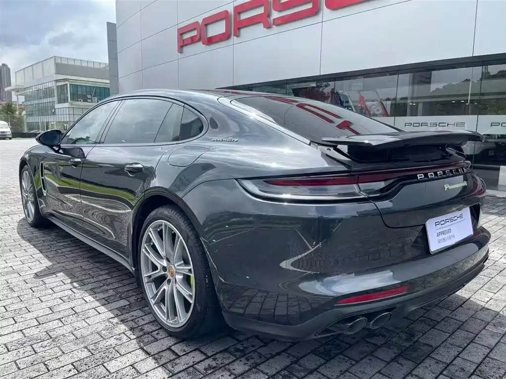 Porsche Panamera Hybrid 2023 — фото 8