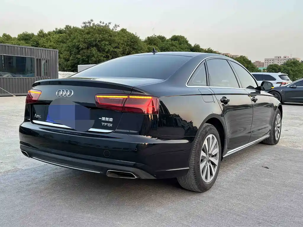 Audi A6L 2016