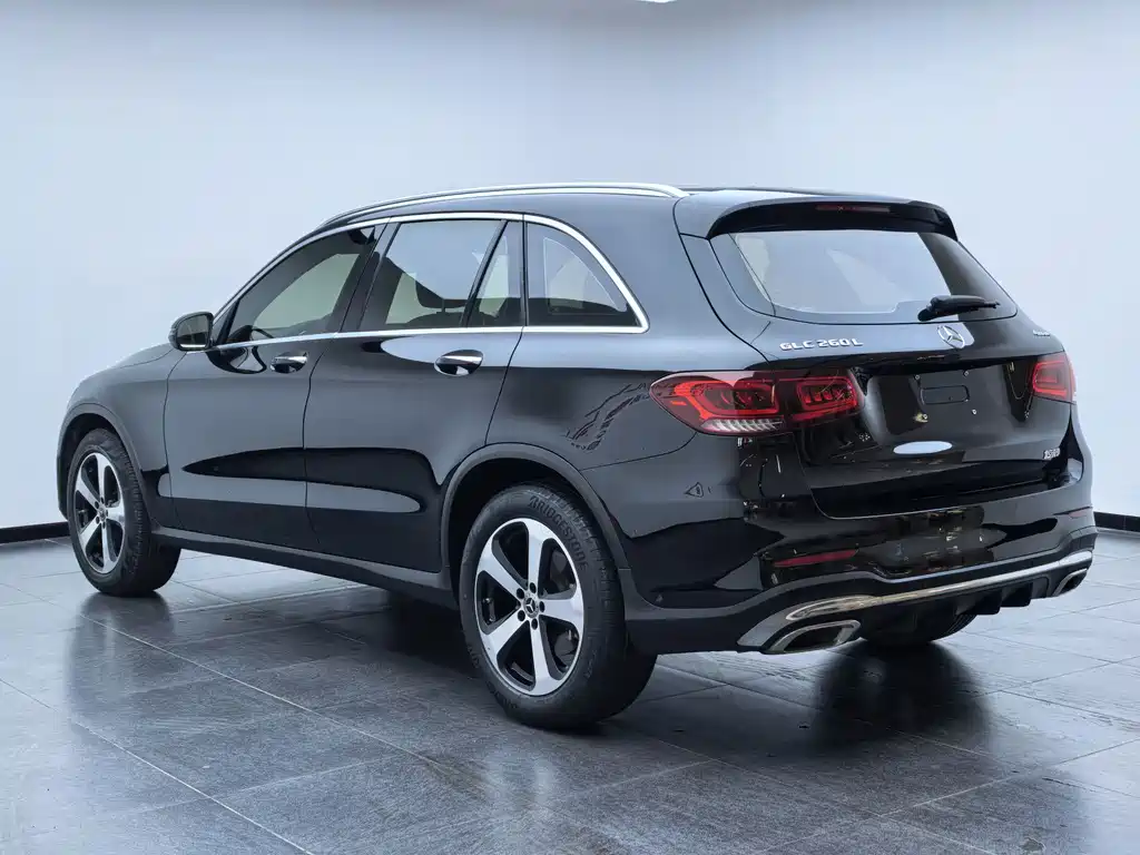 Mercedes-Benz GLC 2022 — фото 6