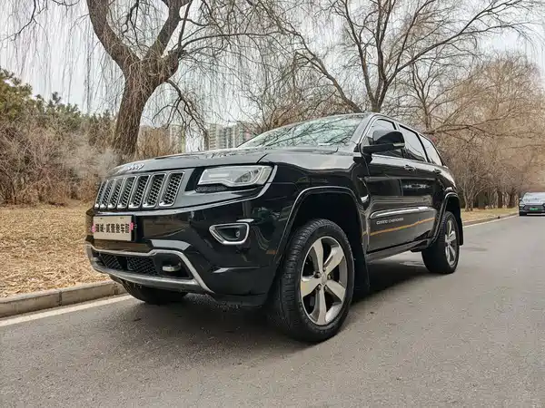 Jeep Grand Cherokee 2015