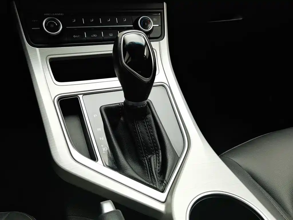 Geely Vision 2018 — фото 13
