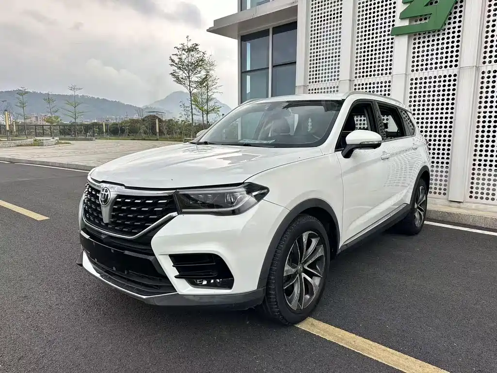 Brilliance V7 2018 — фото 14