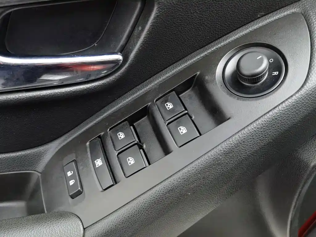 Chevrolet Trax 2014 — фото 9