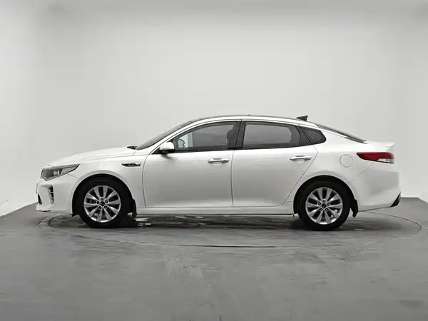 Kia K5 2016