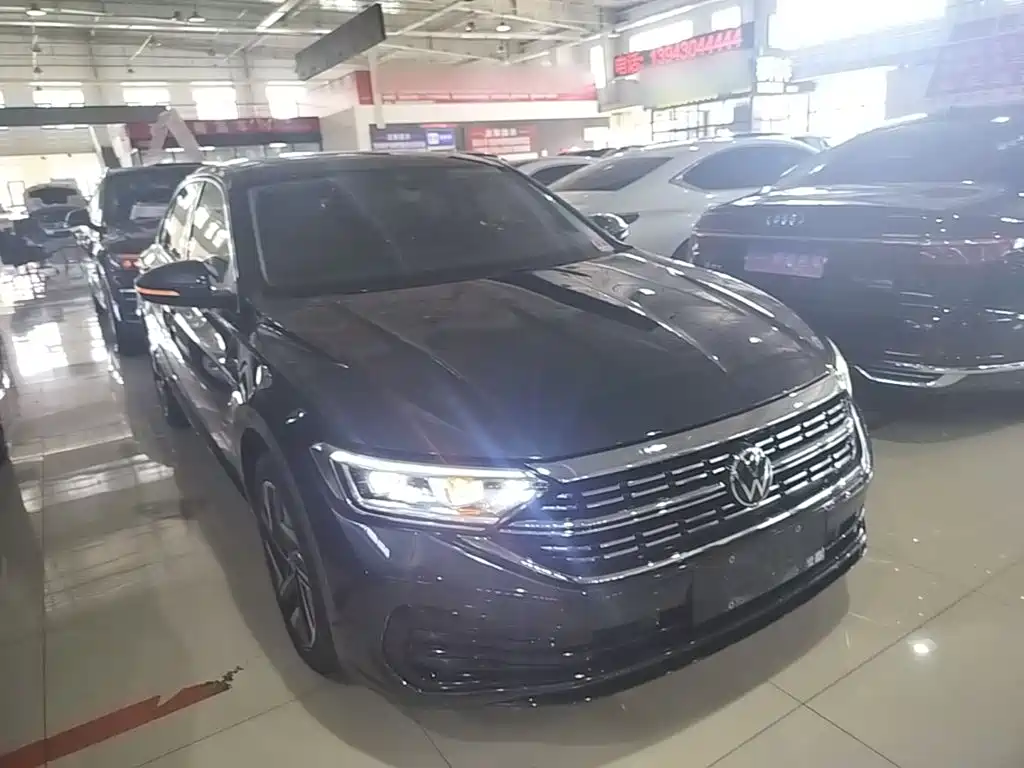 Volkswagen Sagitar 2024