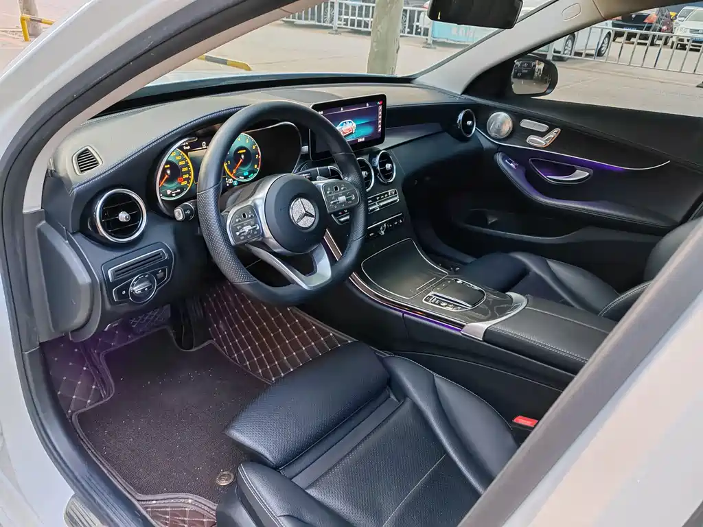 Mercedes-Benz C-Class 2020 — фото 7