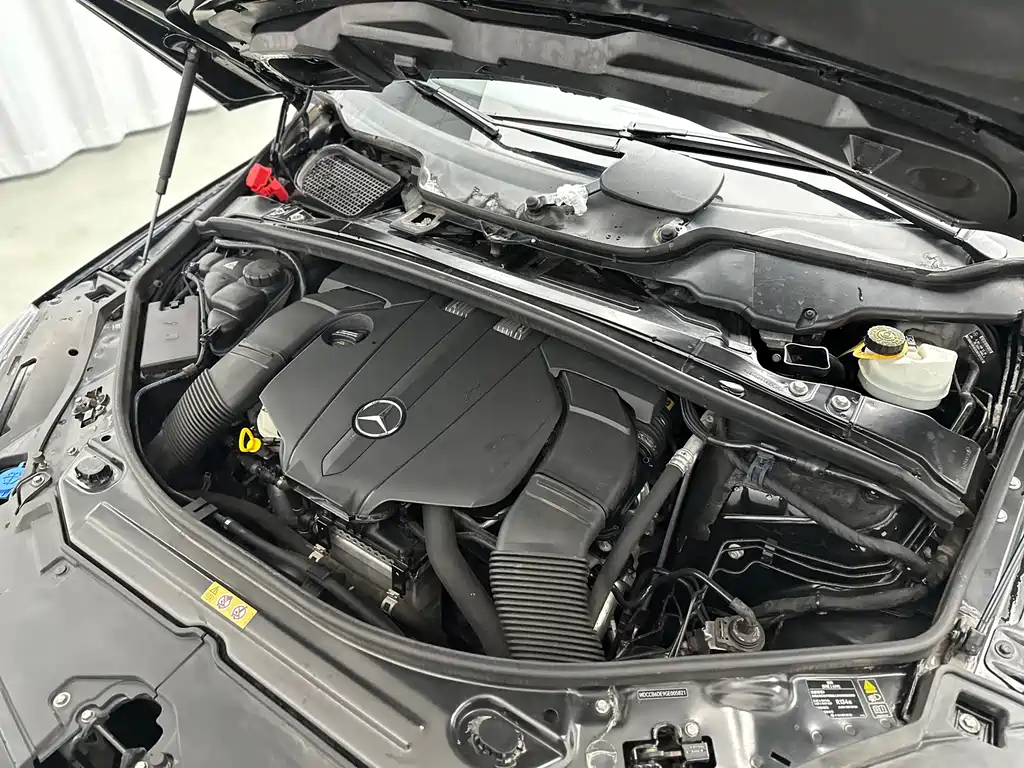Mercedes-Benz R-Class 2016 — фото 45