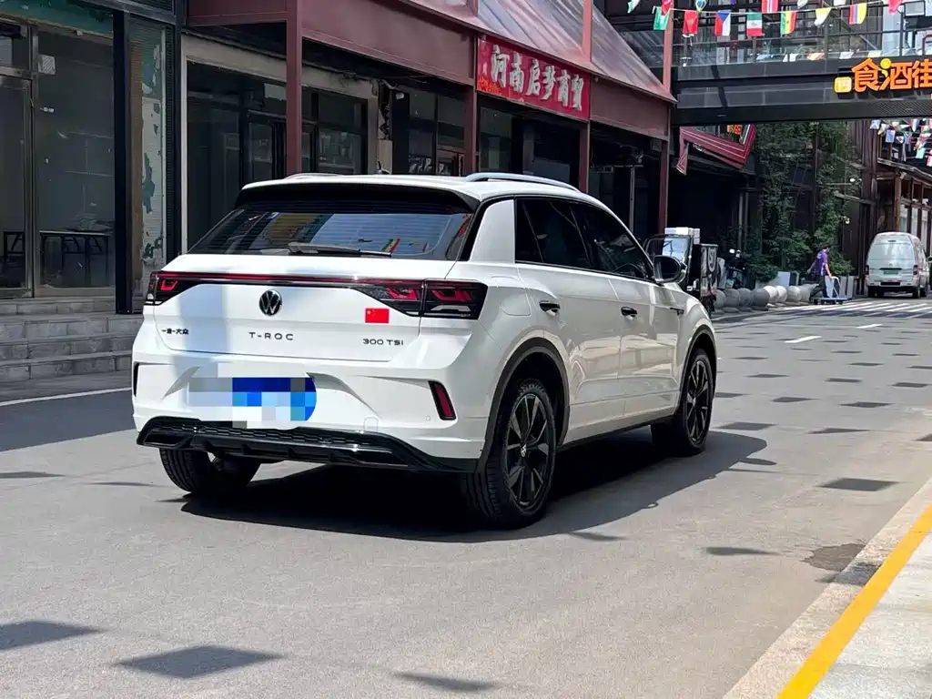 Volkswagen T-Roc 2025