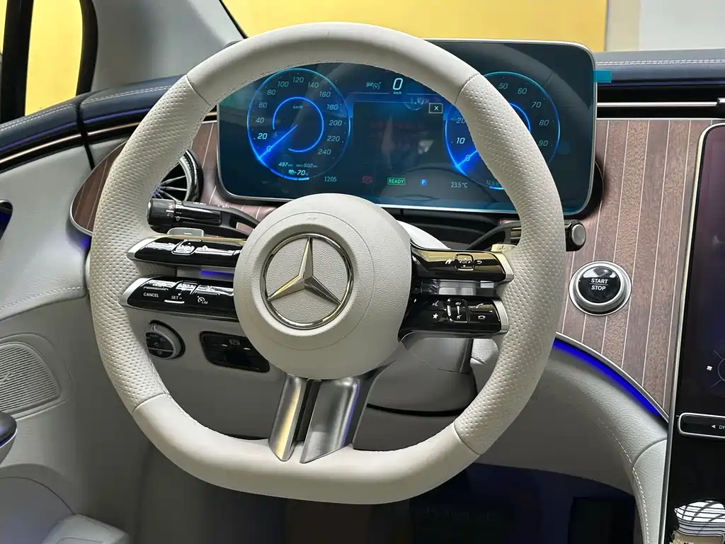 Mercedes-Benz EQE 2025 — фото 12