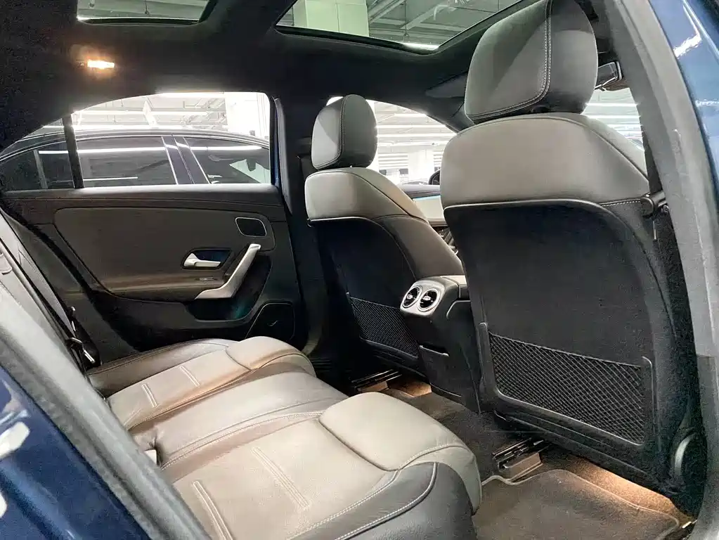Mercedes-Benz A-Class AMG 2020 — фото 11