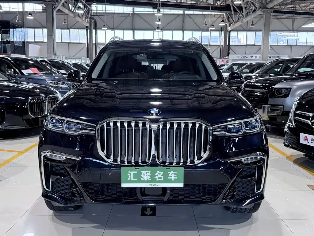 BMW X7 2023 — фото 2