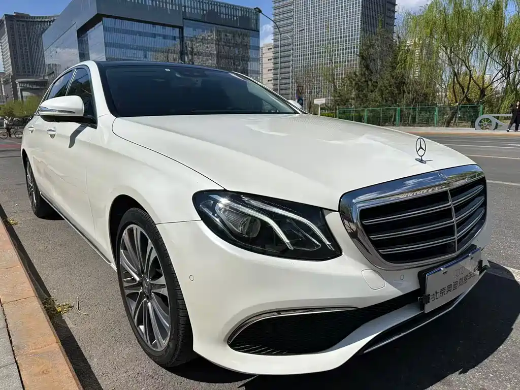 Mercedes-Benz E-Class 2016